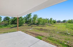 313 S Sycamore St, Valley Center, KS 67147
