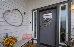 128 E TAYLOR Dr, Newberg, OR 97132