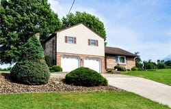 1657 Deerfield Rd, South Franklin, PA 15301