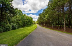 105 FERN CREEK LANE, MARTINSBURG, WV 25404