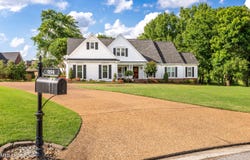 9194 Rosalie Cove, Olive Branch, MS 38654