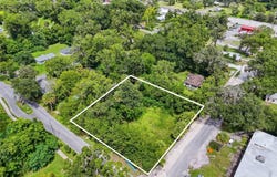 25156 NW 1ST Avenue, NEWBERRY, FL 32669