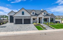 2738 STONEDALE DR, St George, UT 84790