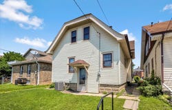 1643 S 55th St, West Milwaukee, WI 53214