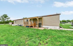 97 SHERRILL DRIVE, NEW OXFORD, PA 17350