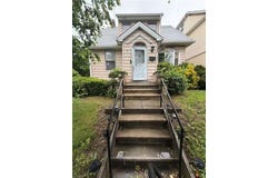 7601 164th Street, Fresh Meadows, NY 11366