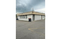 16793 St Clair Avenue, East Liverpool, OH 43920