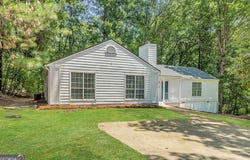 5426 Glen Haven, Atlanta, GA 30349
