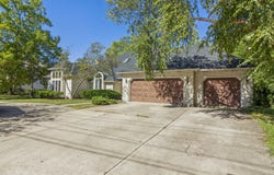 3010 35th Street, Oak Brook, IL 60523