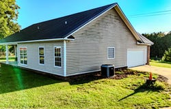 12407 S US HIGHWAY 231, Cottonwood, AL 36320