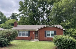 1031 Sioux Trail, Frankfort, KY 40601