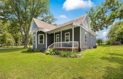 300 W Main Street, Walnut Grove, MO 65770
