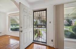 20110 Lesure Street, Detroit, MI 48235