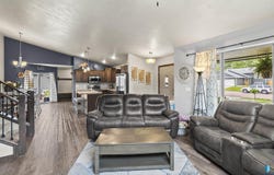 39 N 6th St, Baltic, SD 57003