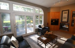 946 Emerald Hills Dr S, Arnolds Park, IA 51331
