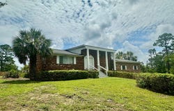 1800 Hwy 32, Douglas, GA 31533
