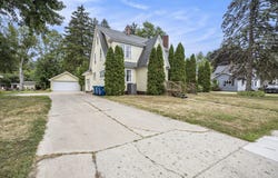 3559 Lincoln Road, Hamilton, MI 49419