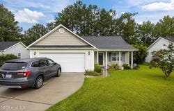 219 Derby Park Avenue, New Bern, NC 28562