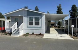 725 Thornton Avenue, Hemet, CA 92543