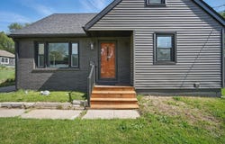 812 E Madison Avenue, Des Moines, IA 50313