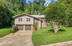 615 N Calhoun Street, Quincy, FL 32351