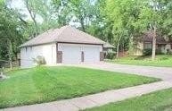 1407 Weatherstone Lane, Blue Springs, MO 64015