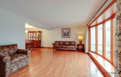 1132 Dawes Street, Libertyville, IL 60048