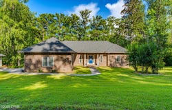 5255 Limestone Lane, Marianna, FL 32446