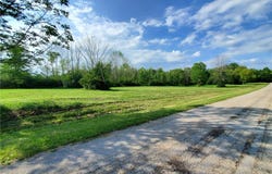 1 Weimer Drive, Saybrook, OH 44004