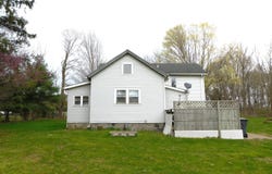 51831 M 51 N, Dowagiac, MI 49047