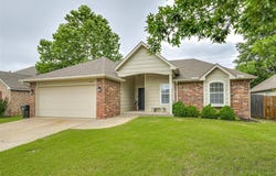 1022 W Pittsburg Place, Broken Arrow, OK 74012