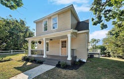 1936 Willis St, Salem, VA 24153