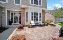 122 Fieldcrest Drive, Bartlett, IL 60103
