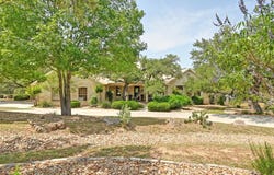 290 Trailmaster CIR, Driftwood, TX 78619