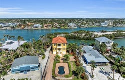 416 CASEY KEY ROAD, NOKOMIS, FL 34275