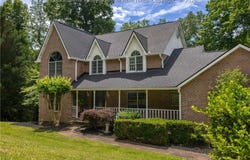 1039 Shawnee Trail, Elkview, WV 25071