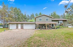 4480 253rd Avenue NW, Isanti, MN 55040