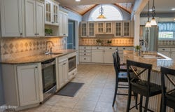 1264 Ray Priddy Rd, Leitchfield, KY 42754