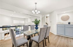 5800 Owensmouth Avenue, Woodland Hills, CA 91367