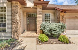 836 Silvercliff Way, Branson West, MO 65737