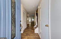 46 GRANT Lane, BERLIN, NJ 08009