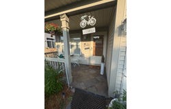 678 S Shannon Drive, Romeoville, IL 60446