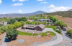 19553 Hidden Glen Road, Alpine, CA 91901