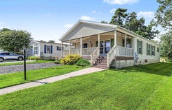 23 Rosewood Ln, Mays Landing, NJ 08330
