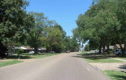 1402 N Avalon St, West Memphis, AR 72301