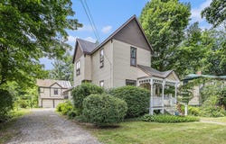 30 E Pierce Street, Coldwater, MI 49036