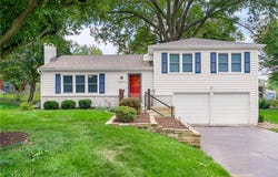 10200 Outlook Drive, Overland Park, KS 66207
