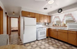 5403 S Lotus Avenue, Chicago, IL 60638