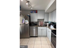 8633 BRAXTED Lane, MANASSAS, VA 20110