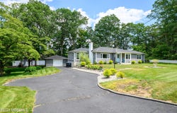 3213 Ridgewood Road, Allenwood, NJ 08720